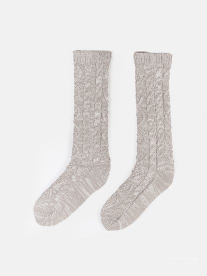 Cable-knit crew socks