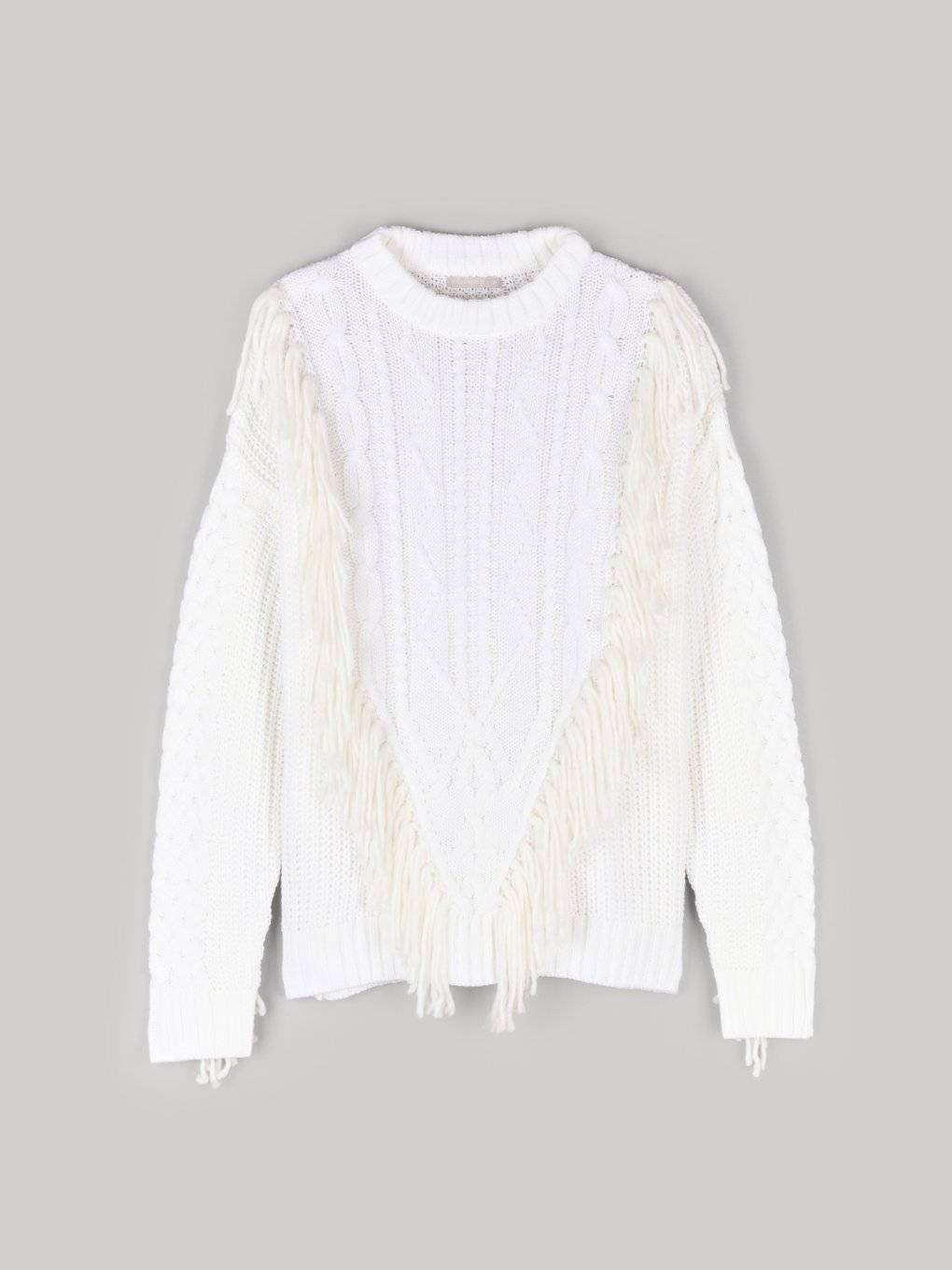 Pullover with tassels