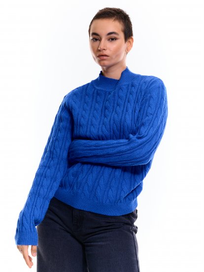 Cable knit high neck  pullover