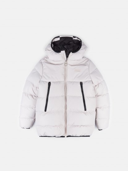 Zimná bunda s kontrastnými detailami