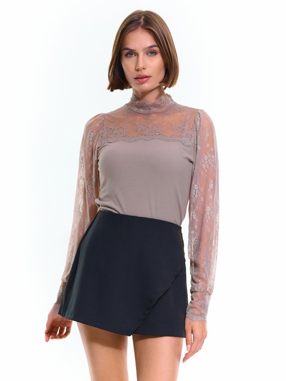 Rollneck T-shirt with long lace sleeve