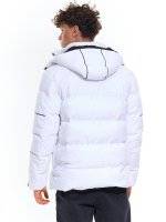 Prešívaná zimná bunda s odopínateľnou kapucňou