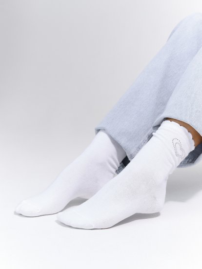 Vysoké ponožky s kamínkovou aplikací