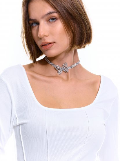 Choker with faux stones and butterfly design