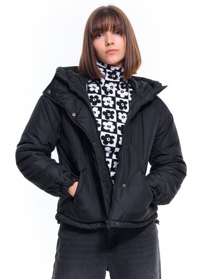 Short quilted ladies winter jacket