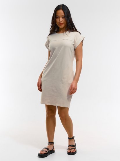 Basic short sleeve dress