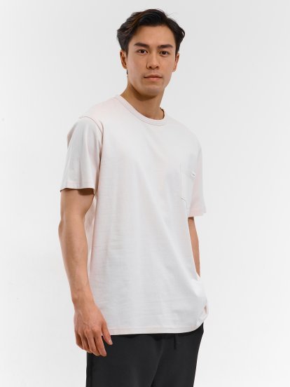 Basic cotton t-shirt with pocket