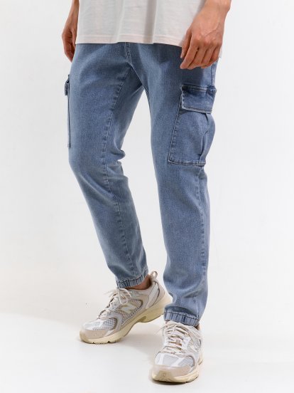 Jogger-Jeans mit Taschen