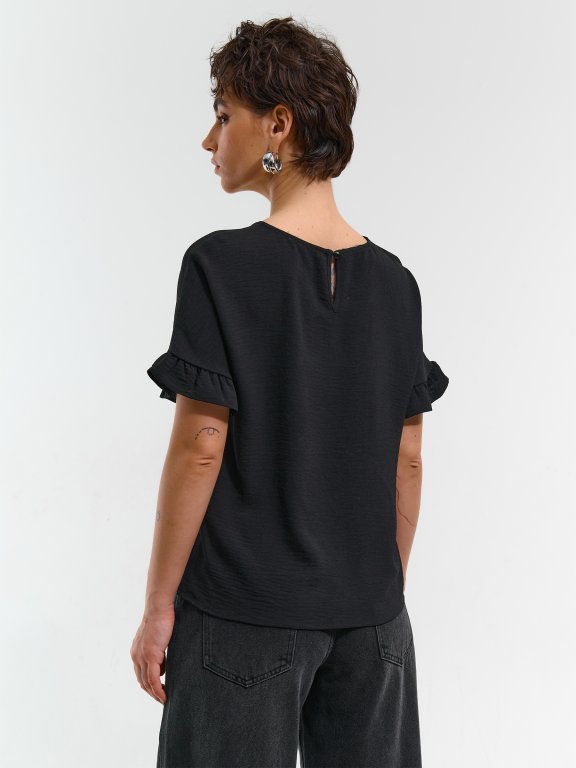 Ladies blouse with short ruffle slevees