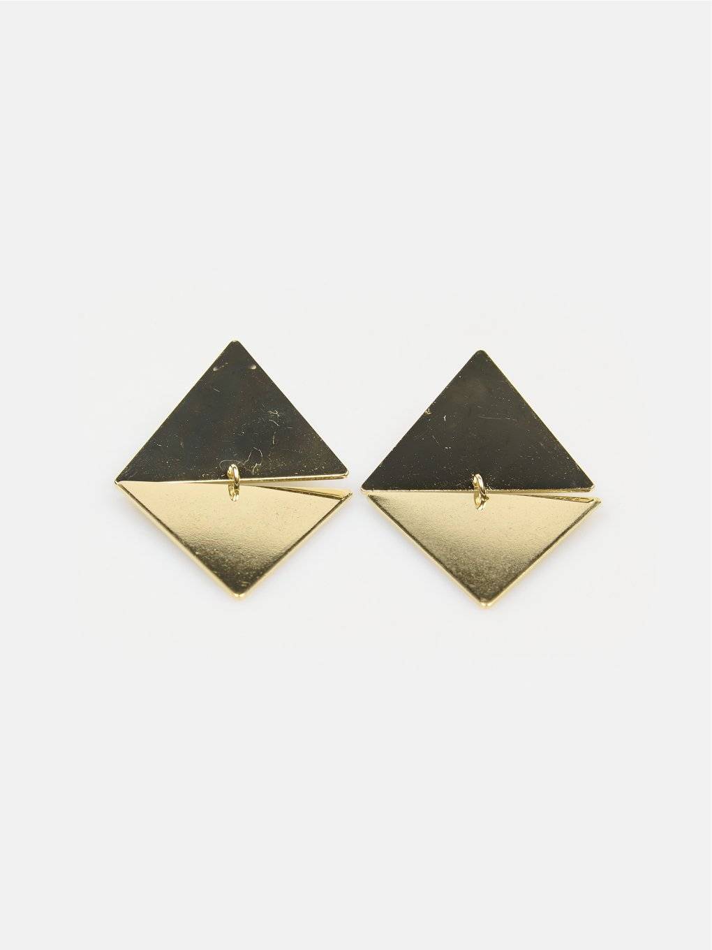 Earrings in geometric shape