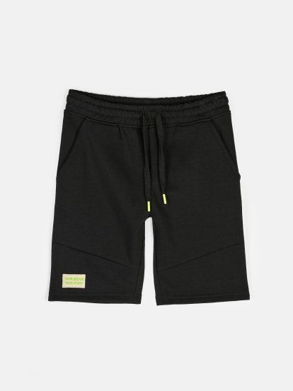 Sweat shorts with contrast patch