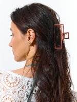 Basic metal hair clip