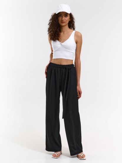 Structured wide leg pants with belt