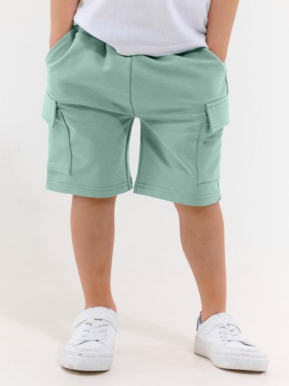 Спортен панталон със странични джобове