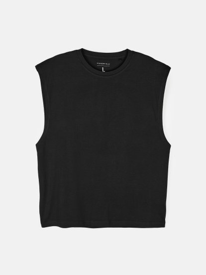 T-shirt without sleeves