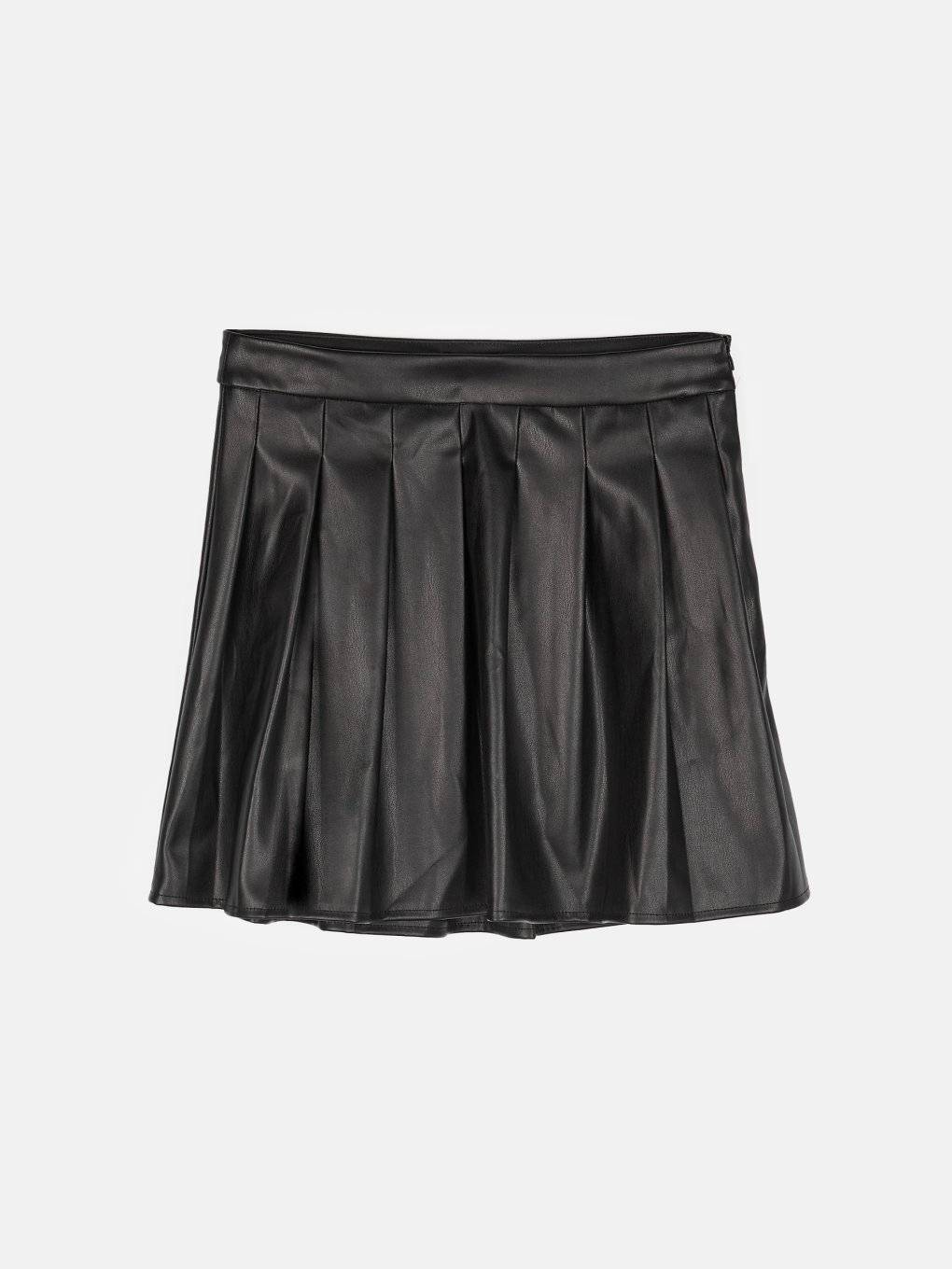 Faux leather mini skirt